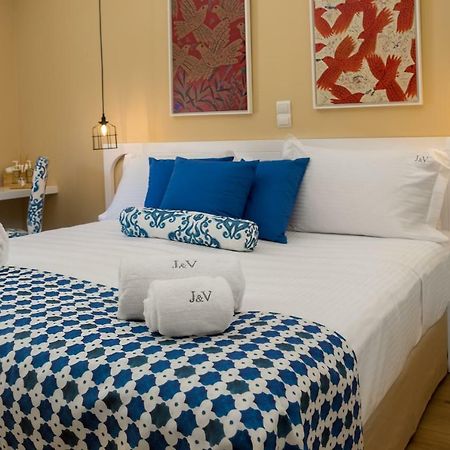 J&V Luxury Suites 干尼亞 外观 照片