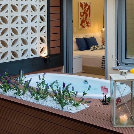 J&V Luxury Suites 干尼亞 外观 照片