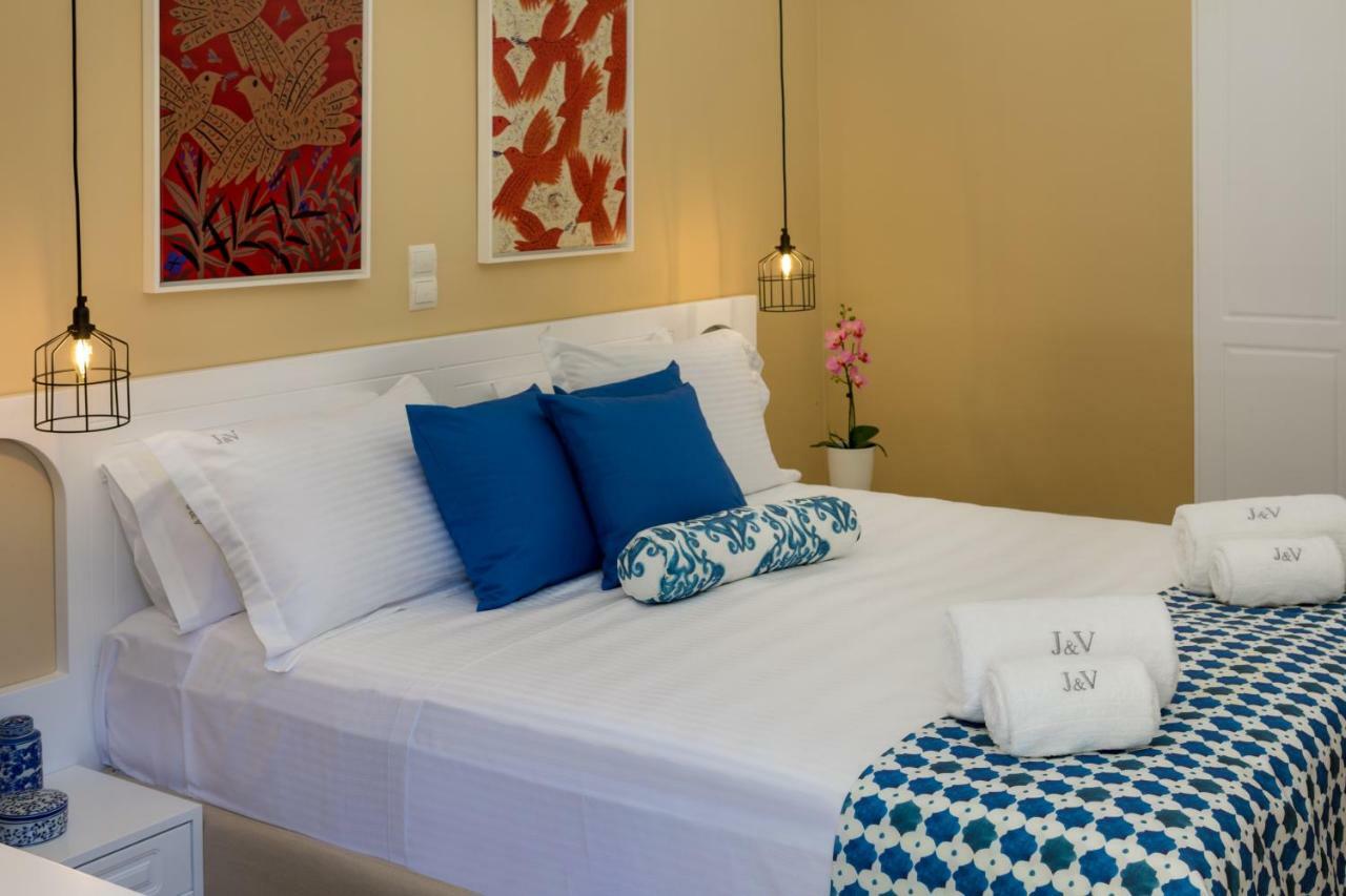 J&V Luxury Suites 干尼亞 外观 照片
