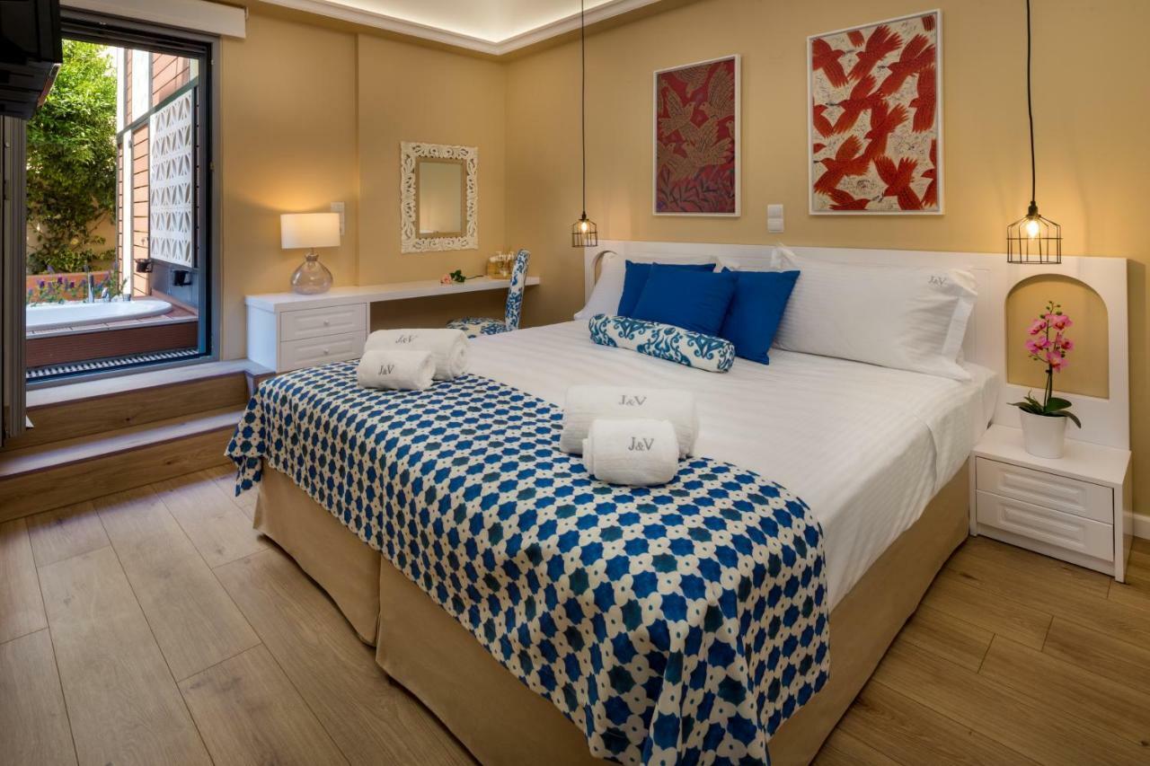 J&V Luxury Suites 干尼亞 外观 照片